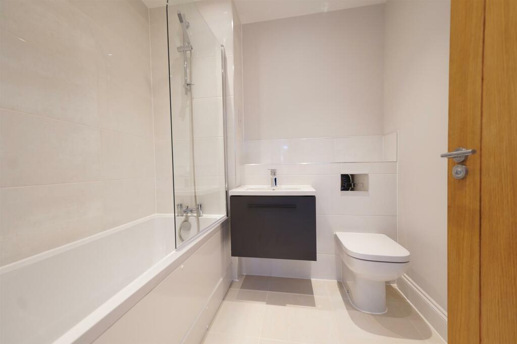 Additional image 7 of 2 Spa Farm, Bishopton Lane, Stratford Upon Avon