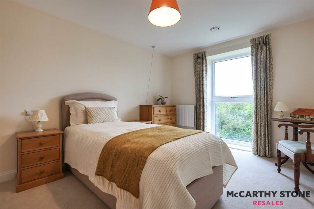 Additional image 11 of Springfield Close, Stratford-Upon-Avon, Warwickshire, CV37 8GA