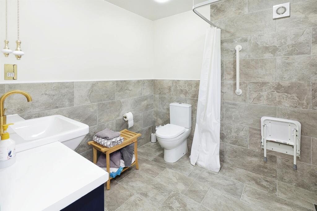 Additional image 15 of Whitefield Close, Coventry