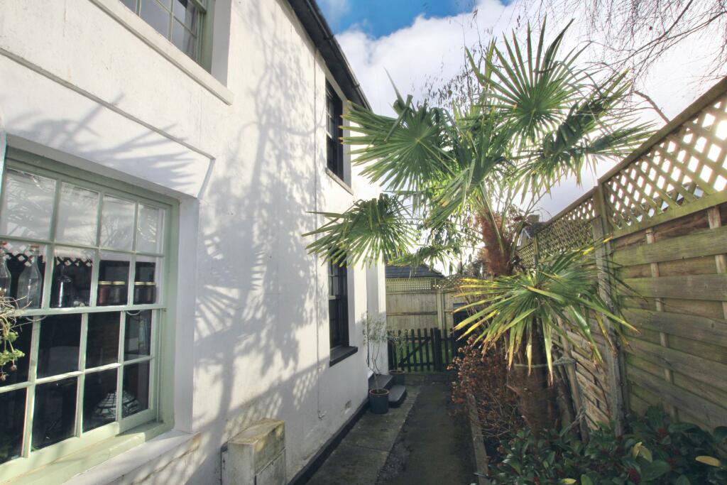 Primary image of Garden Cottages, Harris Alley, Wingham, Canterbury