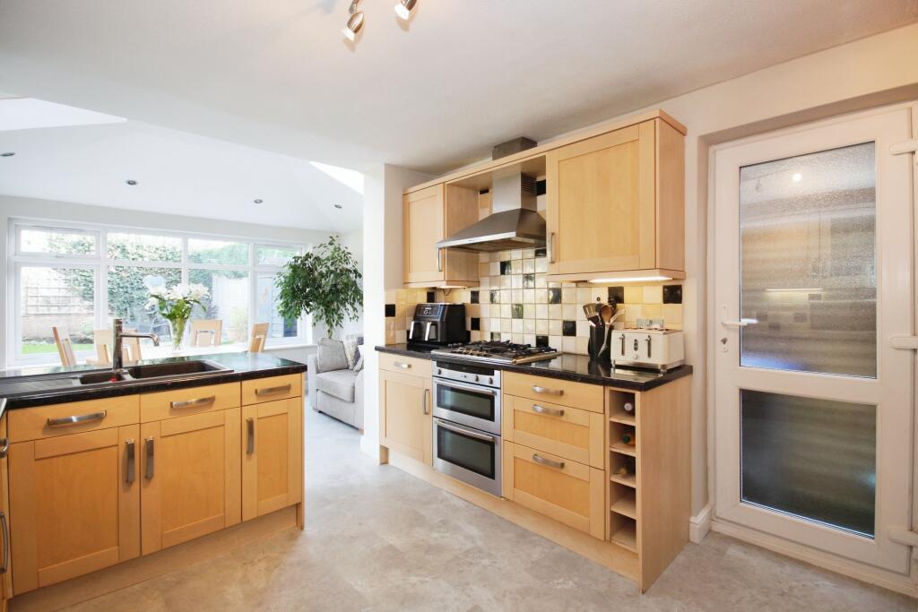 Additional image 5 of Valley Road, Lillington, Leamington Spa, Warwickshire, CV32