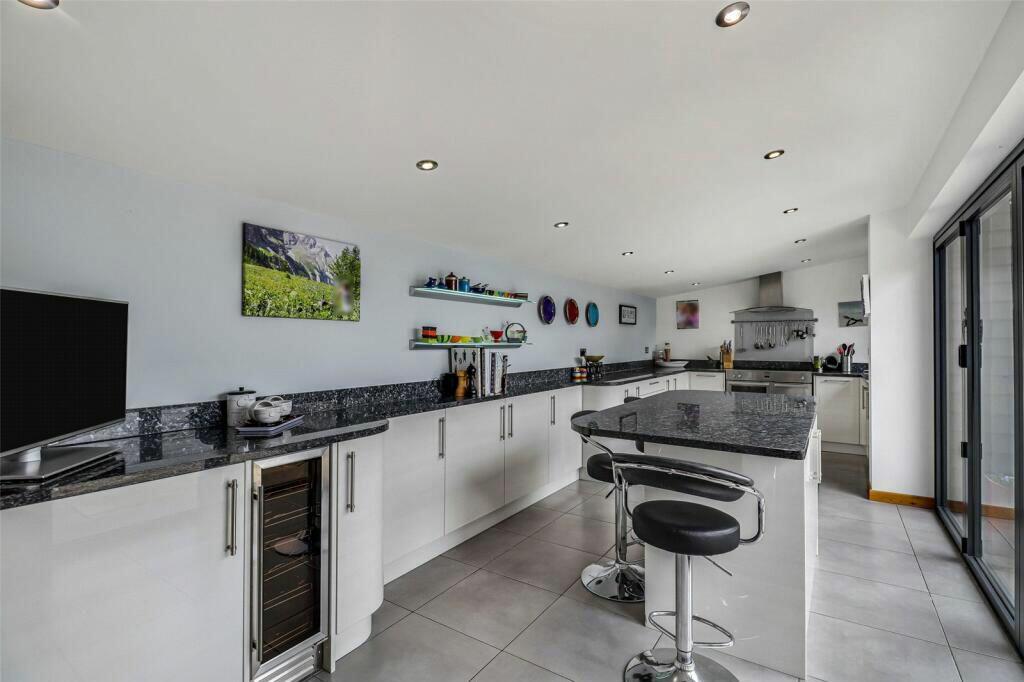 Additional image 10 of Walnut Tree Lane, Westbere, Canterbury, Kent, CT2 0HG