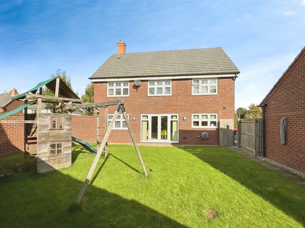 Additional image 17 of Poplar Way, Whitnash, Leamington Spa