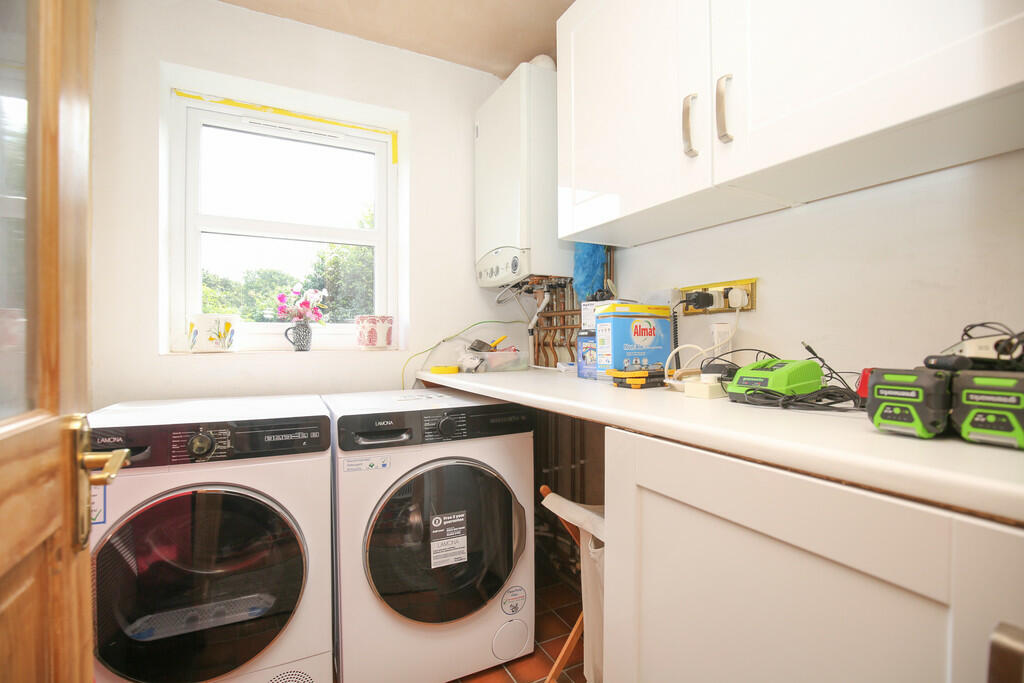 Additional image 16 of Carts Lane, Grendon