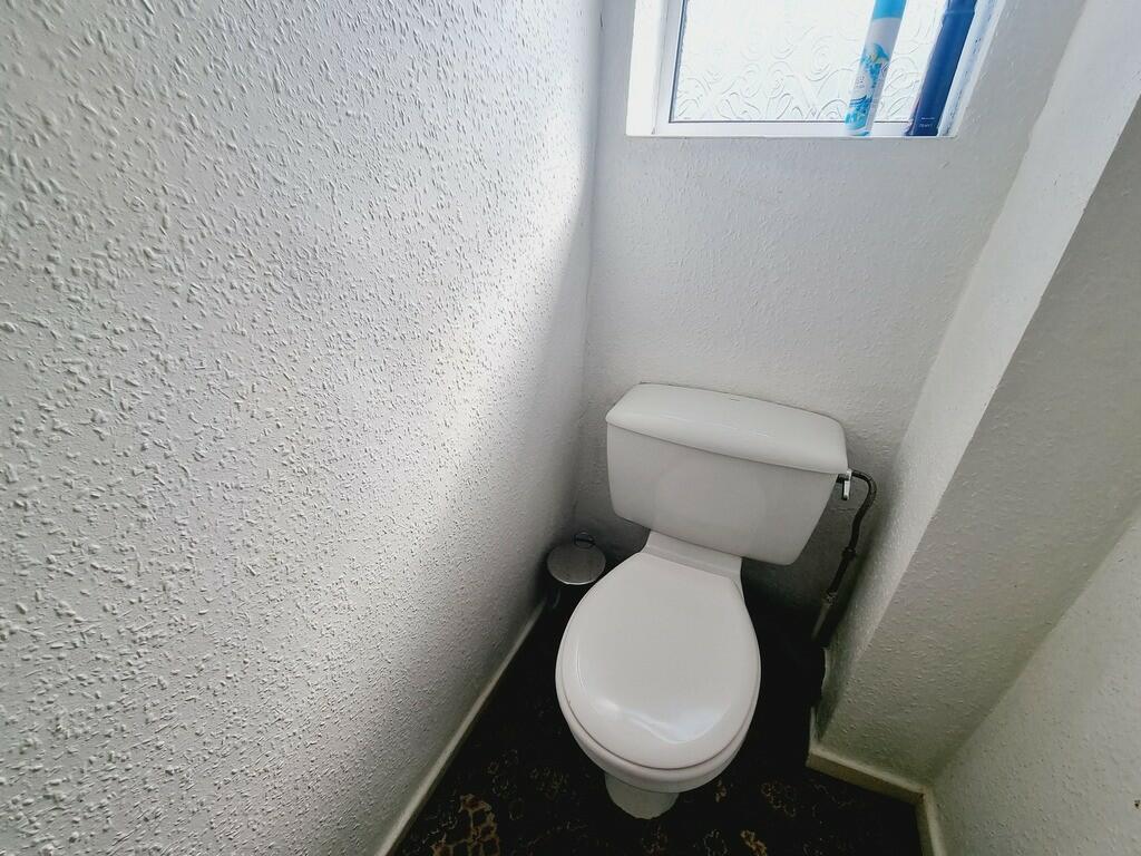 Additional image 12 of Campion Road, Leamington Spa, Warwickshire, CV32