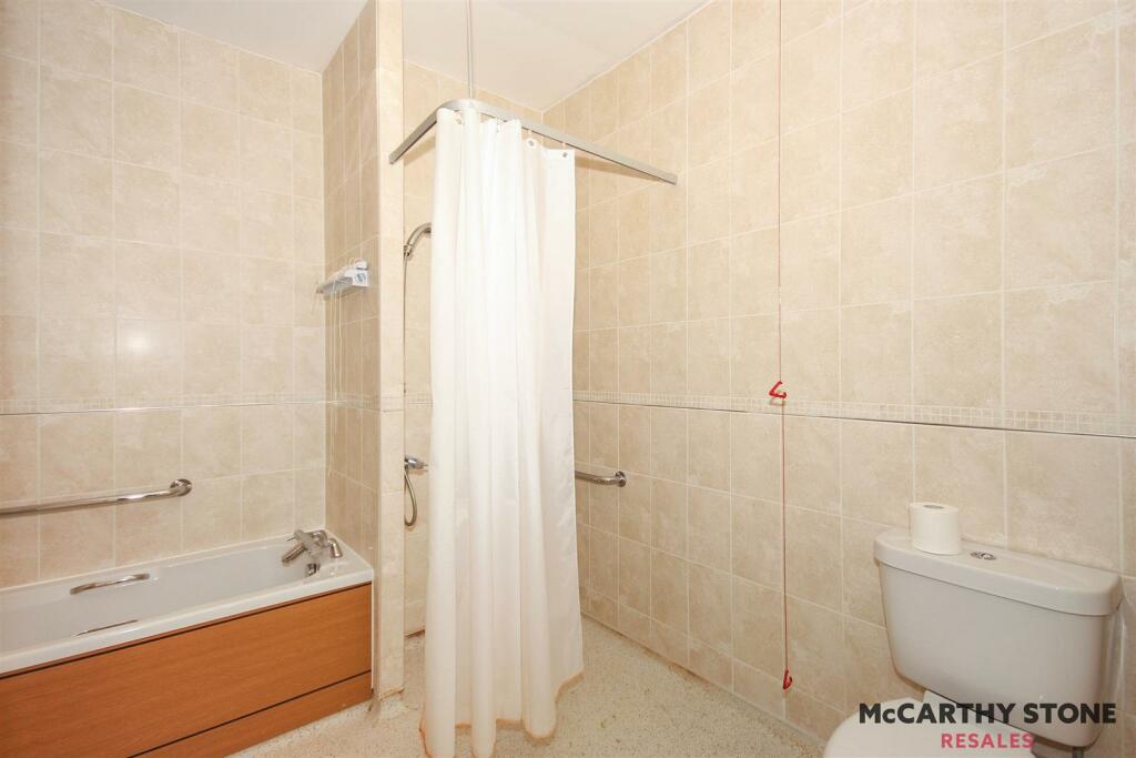Additional image 10 of Wilton Court, Southbank Road, Kenilworth, Warwickshire, CV8 1RX