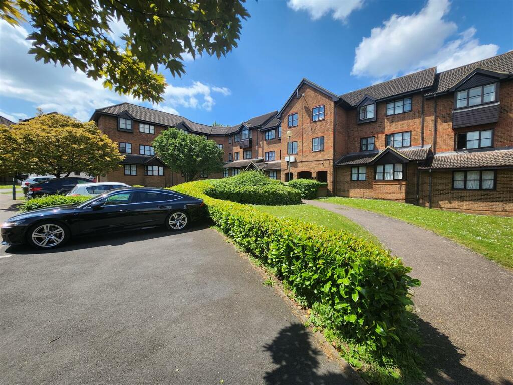 Additional image 11 of Hardwick Crescent, Dartford