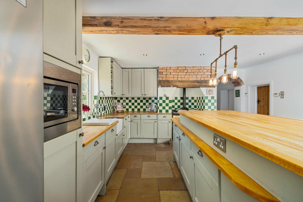 Additional image 5 of Fields Farm, Warmingham Road