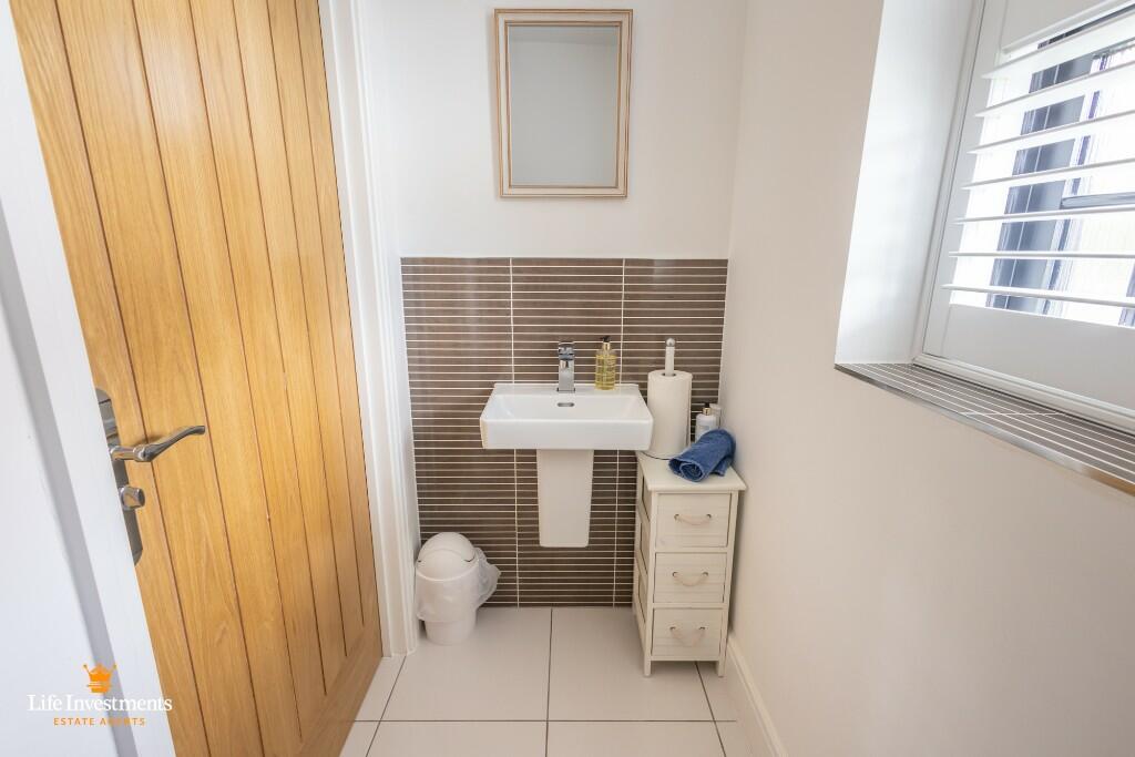 Additional image 35 of Coombe Road, Rugby, Warwickshire, CV23