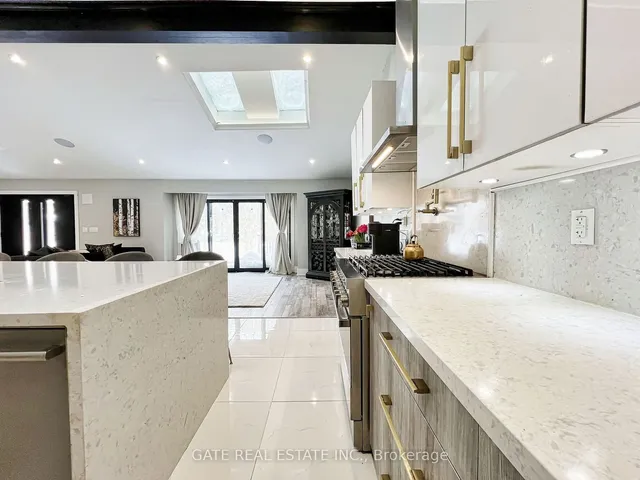 Additional image 21 of 6660 APPLEBY Line