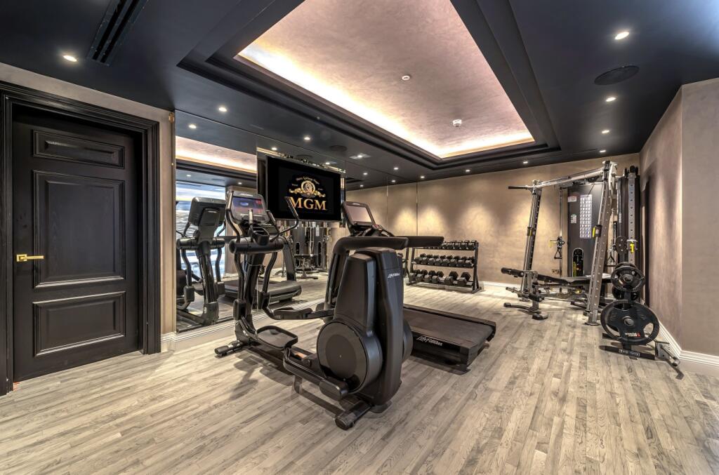 Additional image 17 of Holwood Park Avenue, Keston Park, Locksbottom