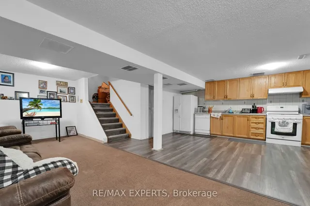 Additional image 25 of 155 Arleta Ave