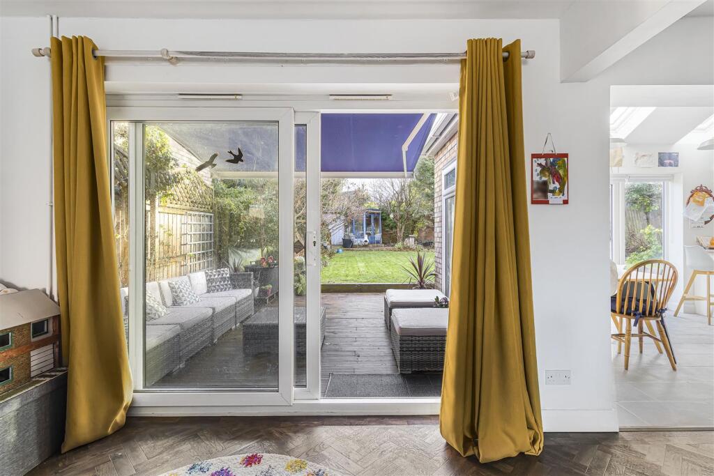 Additional image 4 of Beaumont Crescent, Cambridge