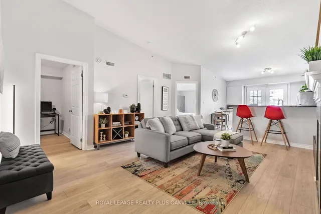 Additional image 7 of 4015 Kilmer Dr Unit 405