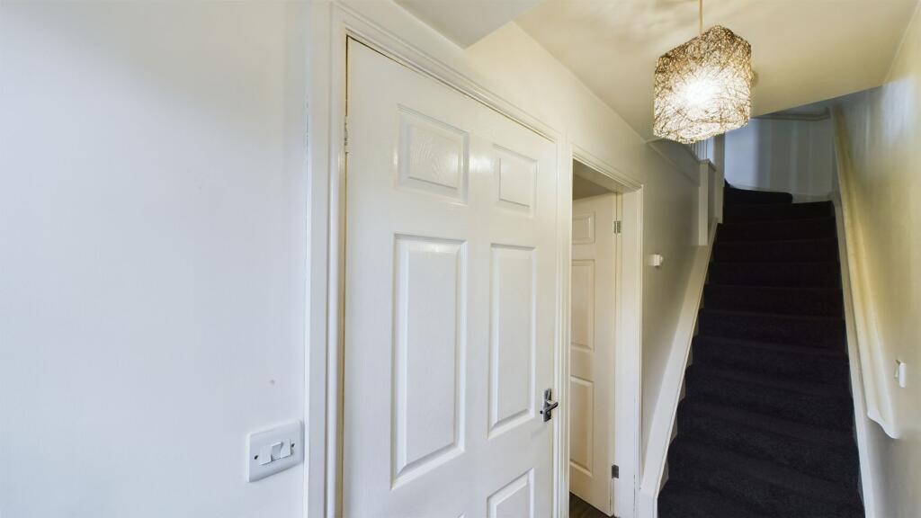 Additional image 13 of Collinfield Rise, Bradford, BD6