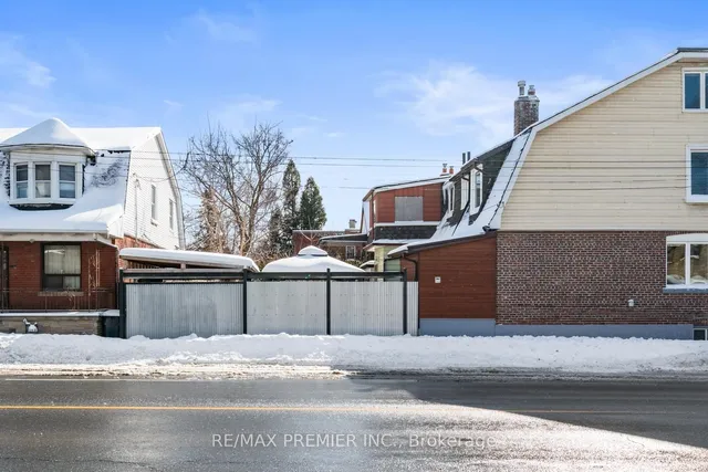 Additional image 39 of 891 Palmerston Ave