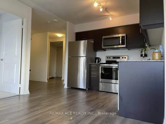 Additional image 10 of 30 Meadowglen Pl Unit 903