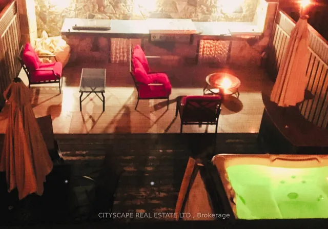 Additional image 35 of 102 Richwood Cres