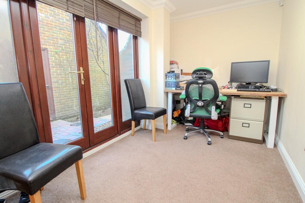 Additional image 9 of Lake Farm Close, Longham, Ferndown, BH22