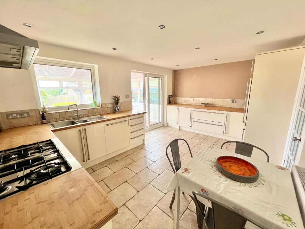 Additional image 9 of Manor Drive, Telscombe Cliffs, Peacehaven