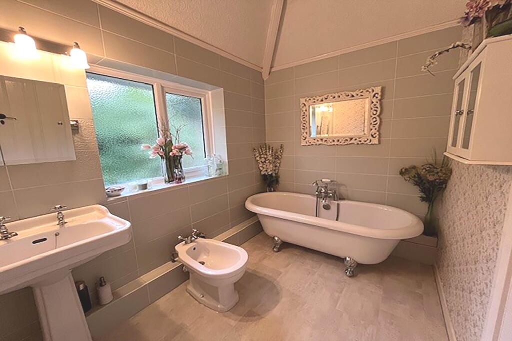 Additional image 8 of Pashley Road, Eastbourne, BN20 8EA