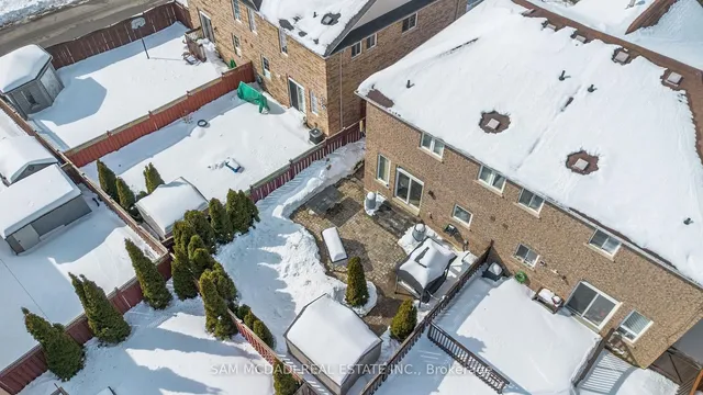 Additional image 10 of 73 Pergola Way