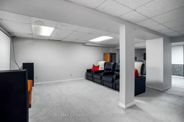 Additional image 25 of 70 Barr Cres