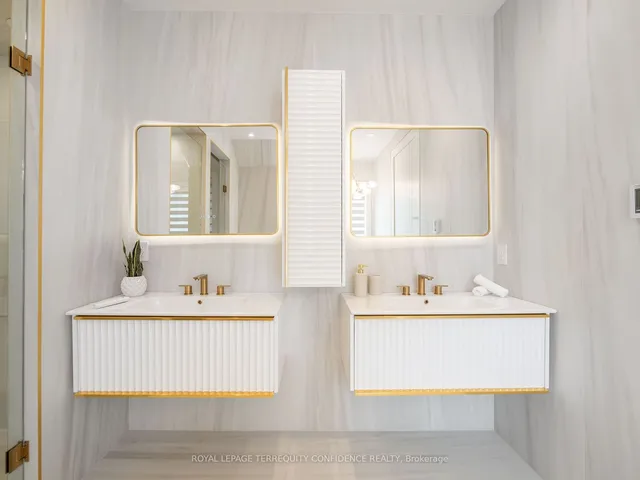 Additional image 27 of 49 Abitibi Ave