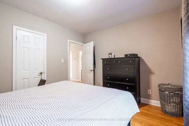 Additional image 14 of 2290 Woodward Ave