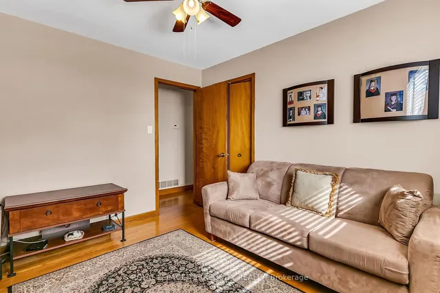 Additional image 19 of 41 Whitfield Ave