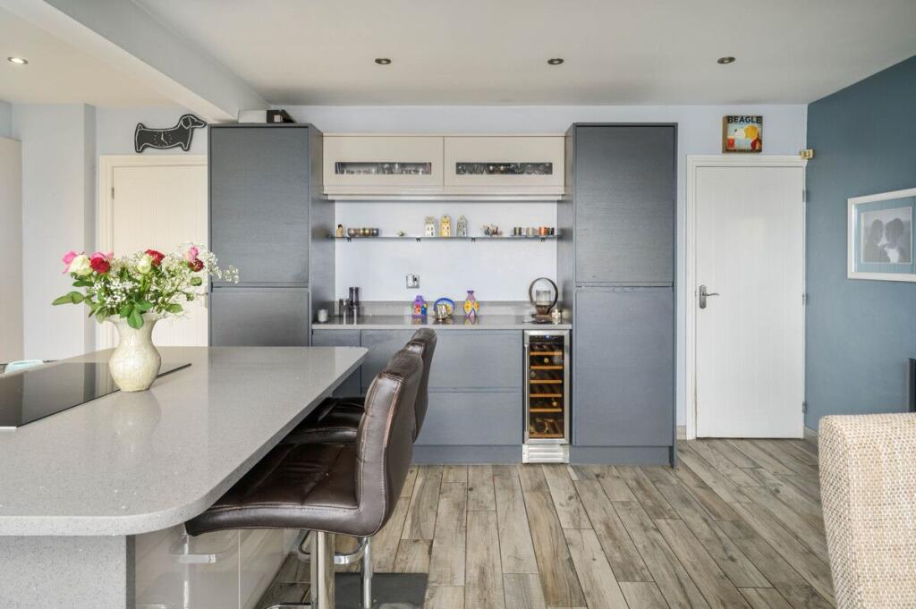 Additional image 8 of Moorside Crescent, Drighlington