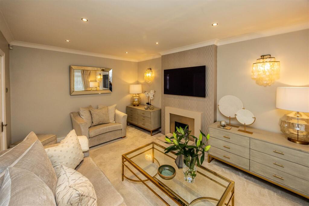 Additional image 6 of Coniston Avenue, Queensbury, Bradford