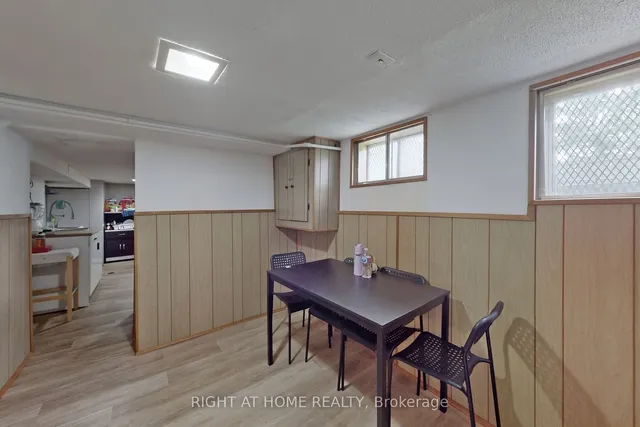 Additional image 22 of 1 Edgebrook Dr