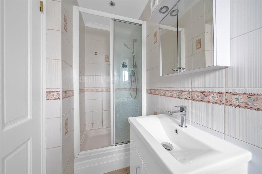 Additional image 10 of Lime Tree Walk, West Wickham