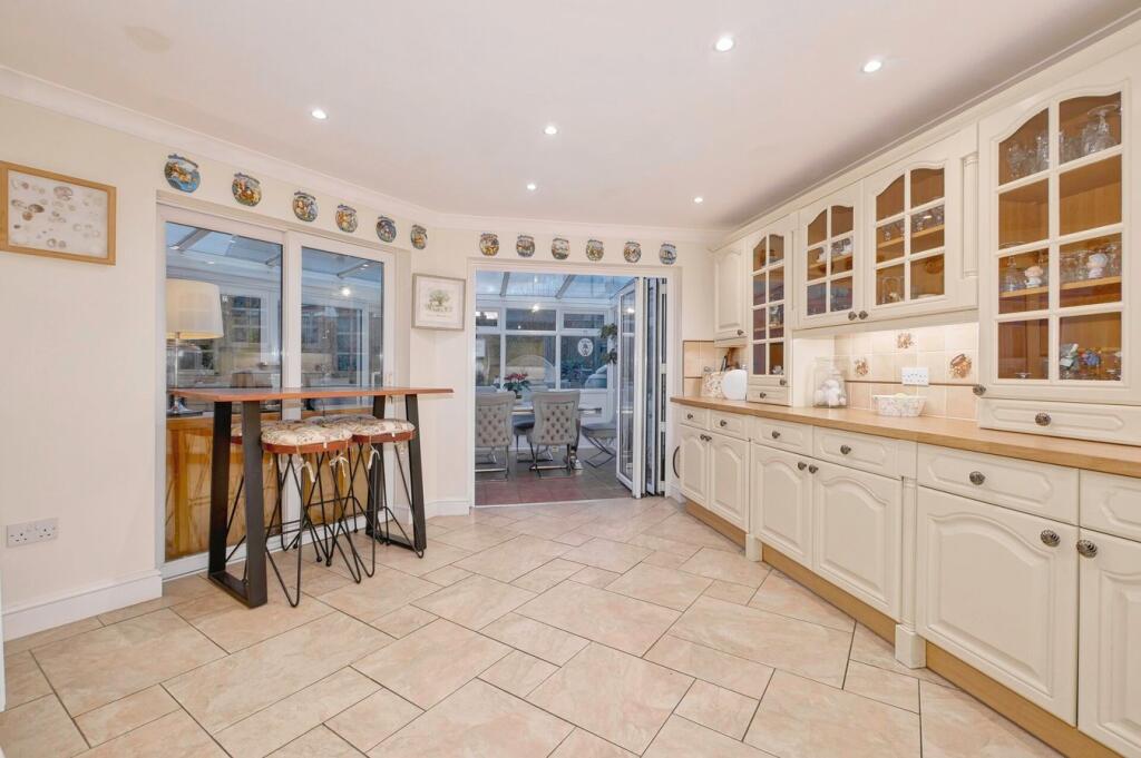 Additional image 14 of Hambleton Close, Eastbourne, BN23