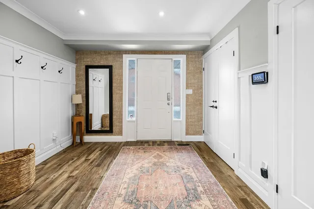Additional image 4 of 3125 Pinemeadow Dr Unit #9
