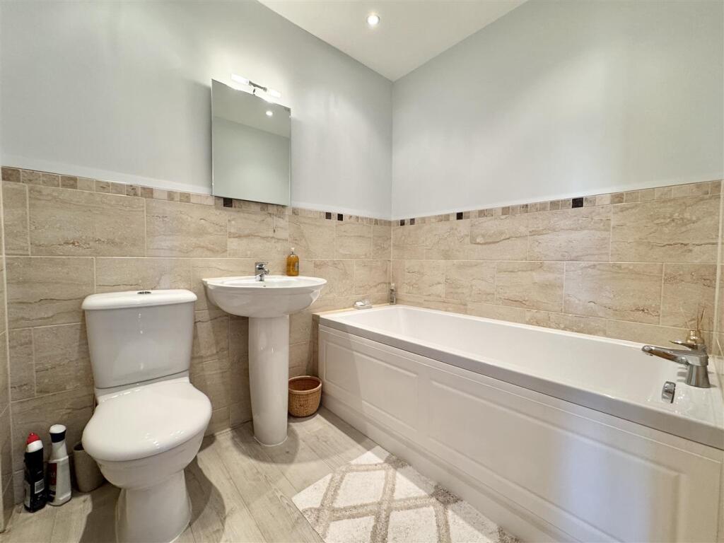 Additional image 22 of Boltongate