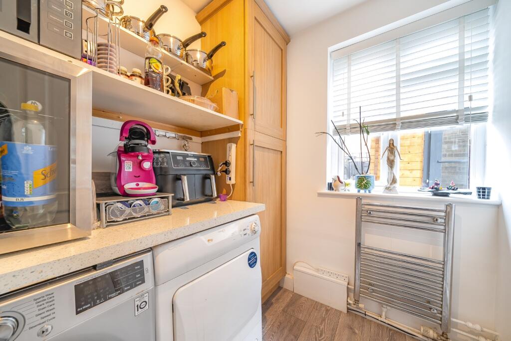 Additional image 16 of Cranbrook Close, Bromley, BR2