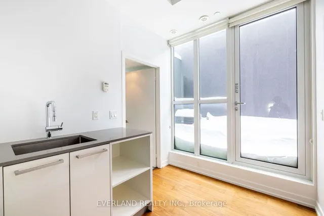 Additional image 14 of 113 Mcmahon Dr Unit Th17