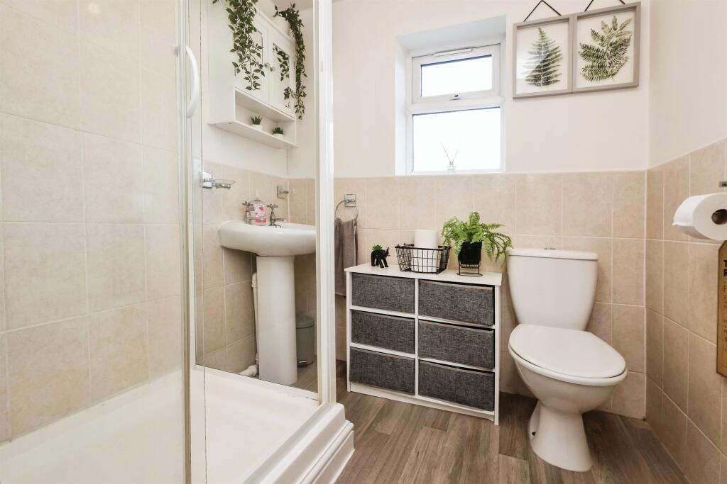 Additional image 8 of Woodfield Avenue, Cradley Heath