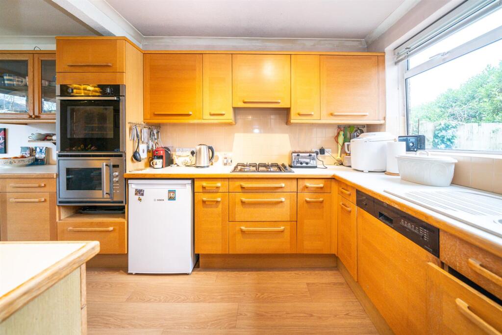 Additional image 9 of Langley Crescent, St. Albans