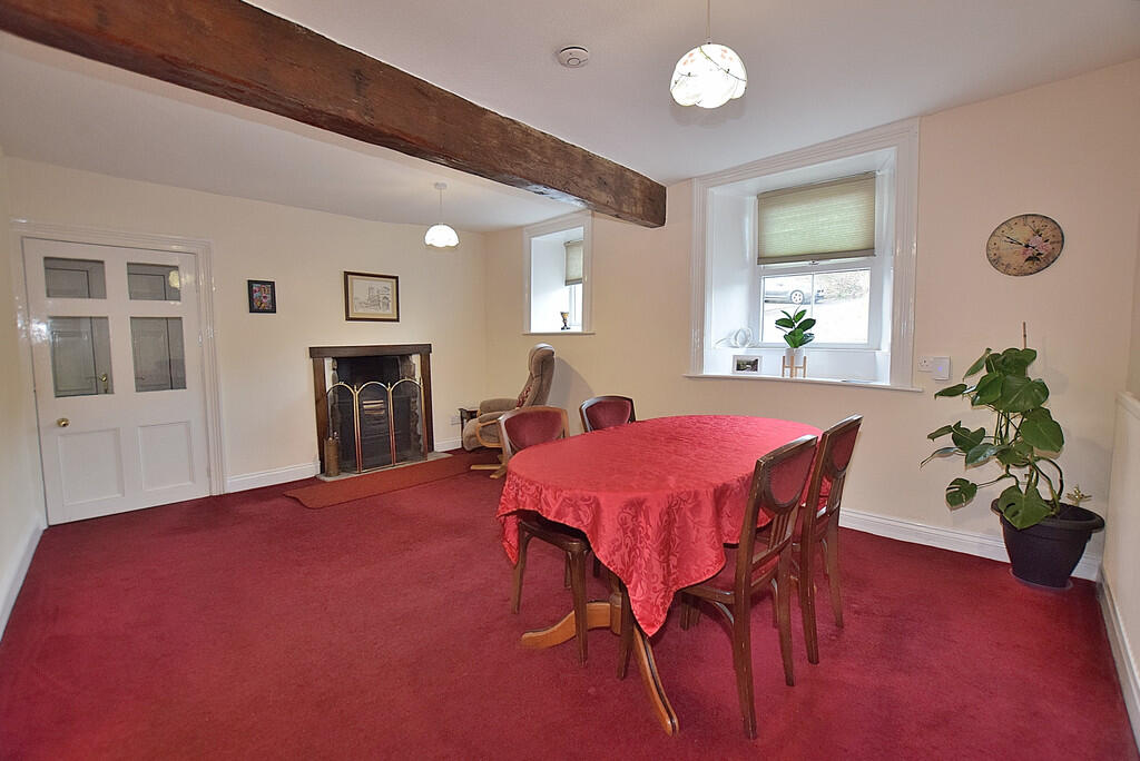 Additional image 4 of Reeth