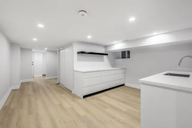 Additional image 32 of 89 Concord Ave