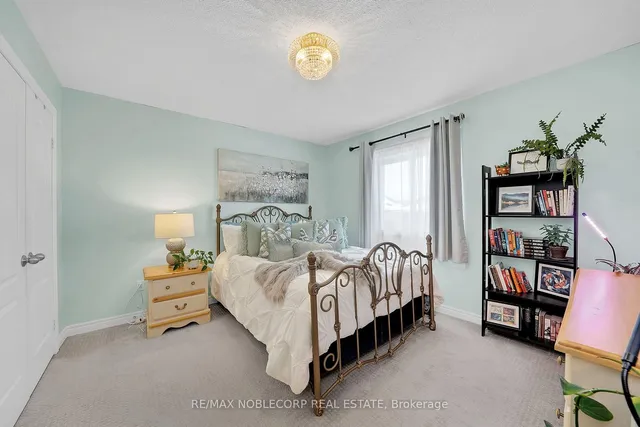 Additional image 32 of 1458 Samuelson Circ