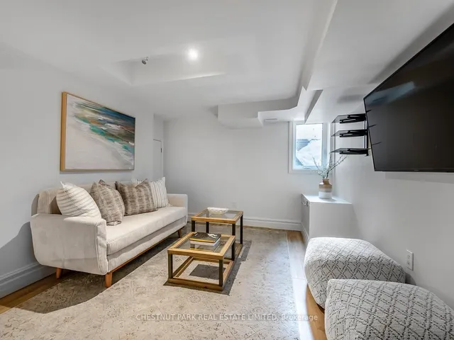 Additional image 30 of 21 Salisbury Ave