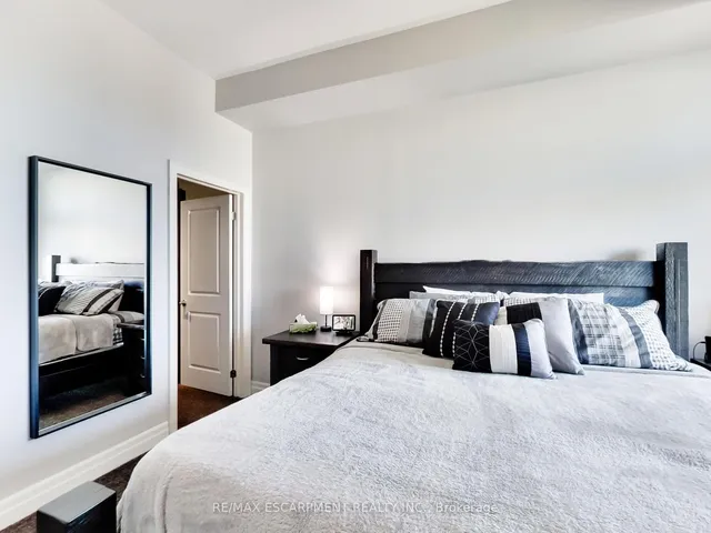 Additional image 8 of 360 PEARL St Unit 1601