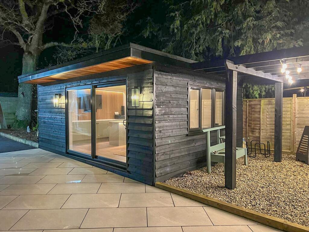 Additional image 16 of Victoria Road, Ferndown, BH22