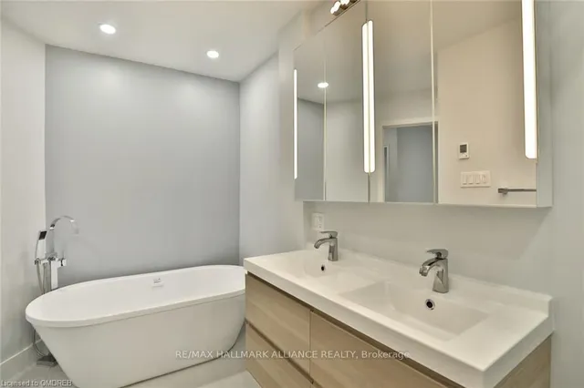 Additional image 16 of 2054 Courtland Dr Unit 102