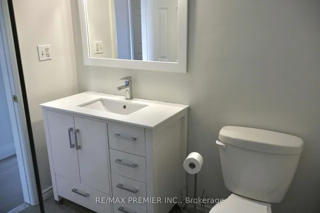 Additional image 10 of 694 Willard Ave