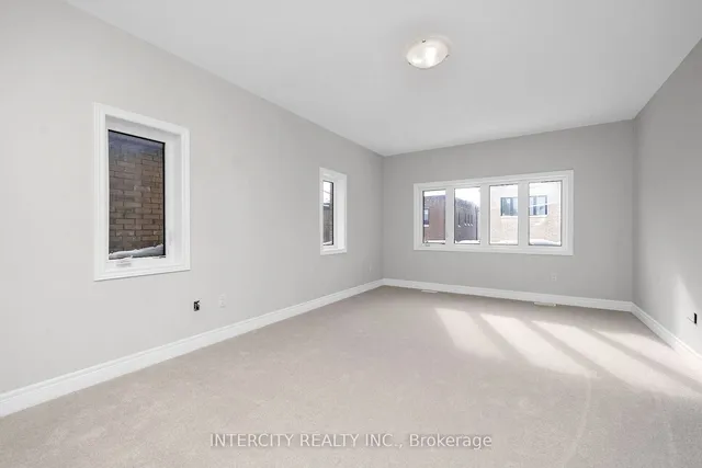 Additional image 17 of 66 Claremont Dr